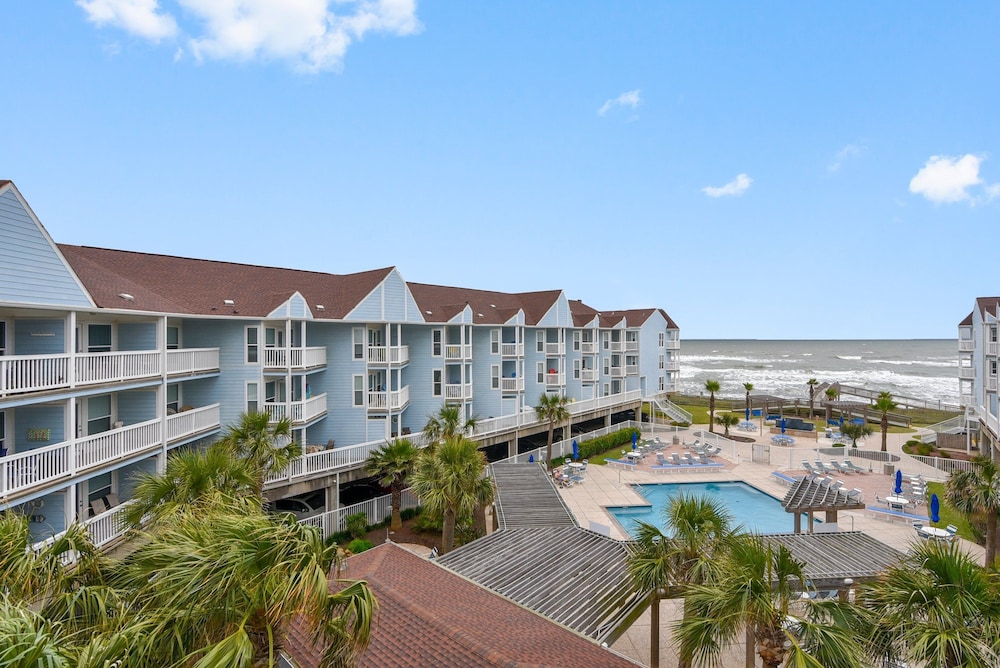 Seascape 1321 1 Bedroom Condo by RedAwning
