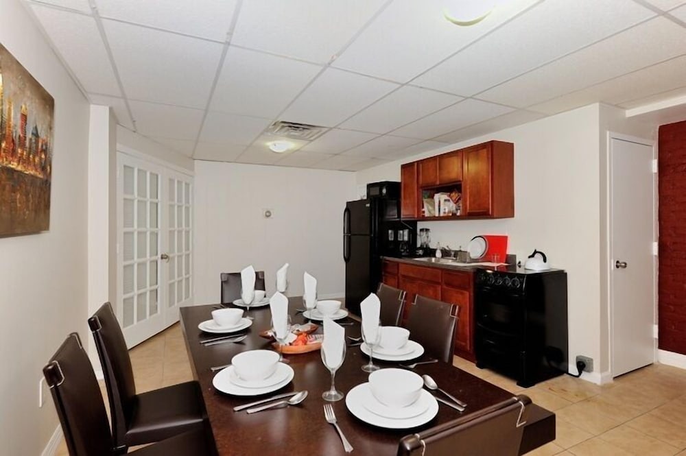 Market Rentals Downtown Apartments