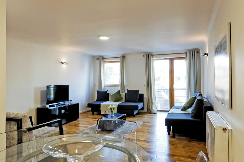 Imperial Meridian Place Apartment
