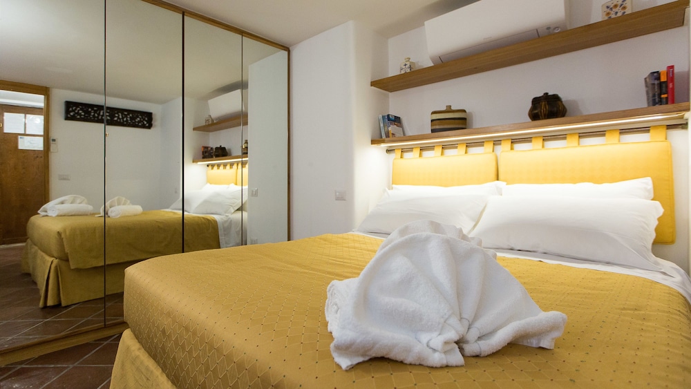 Rental in Rome Bovari