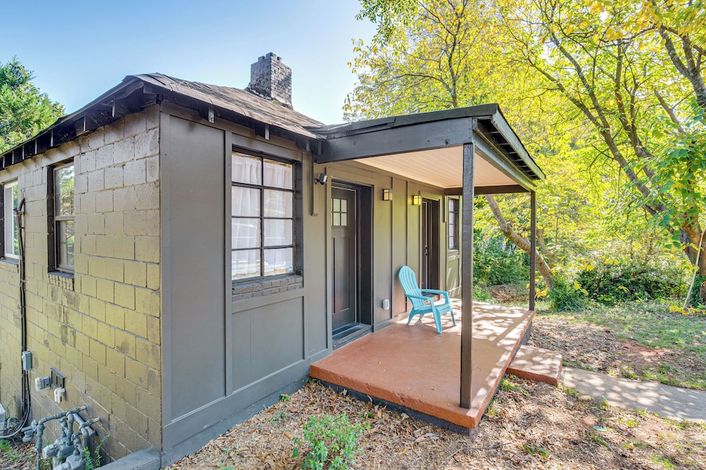 Studio Apartment Near East Atlanta Village