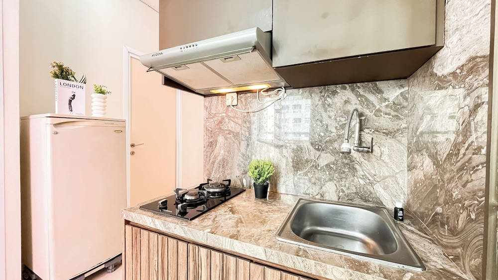 Best Deal And Warm 2Br Apartment Green Pramuka City