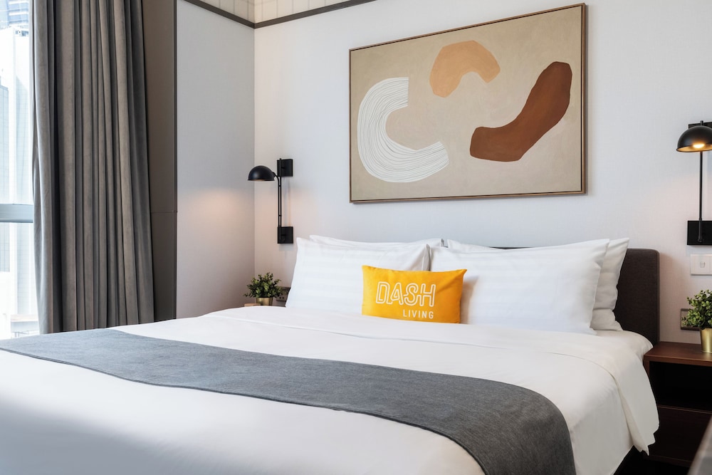 Dash Living on Queen's 3
