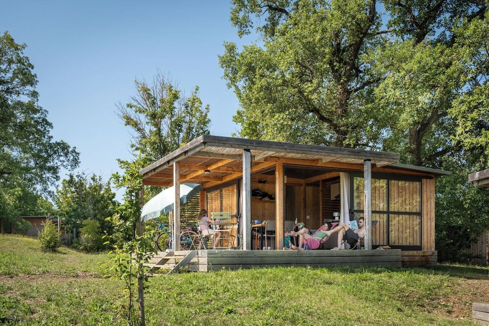 Huttopia Pays de Cordes sur Ciel