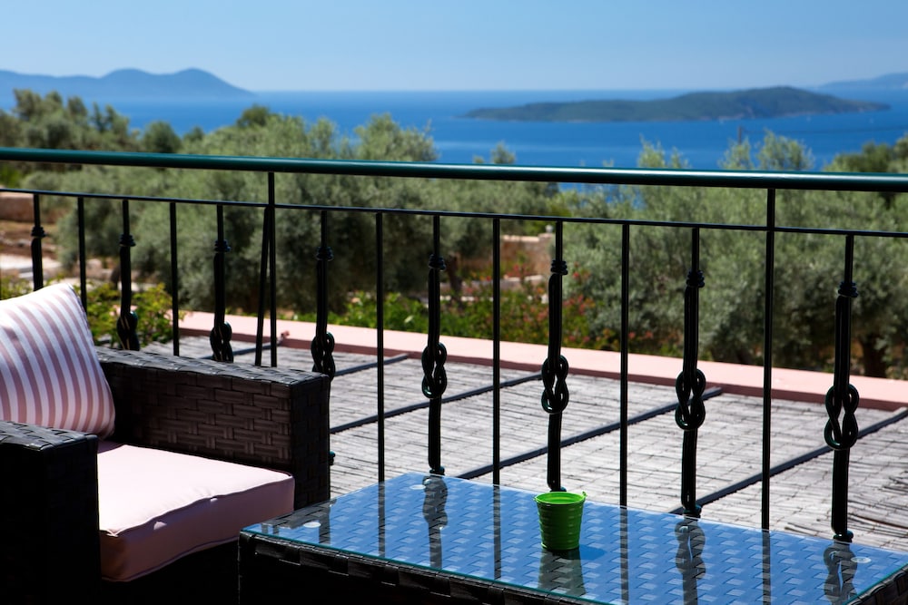 Villas Armeno