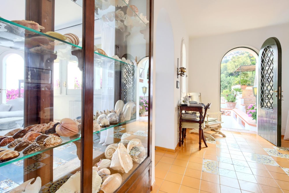 Villa Bouganville in Massa Lubrense