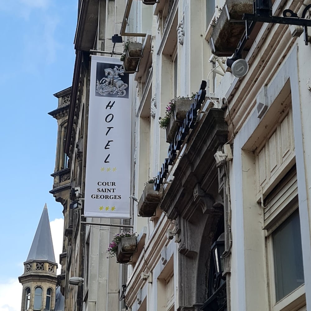 Hotel Cour St Georges - Image 1