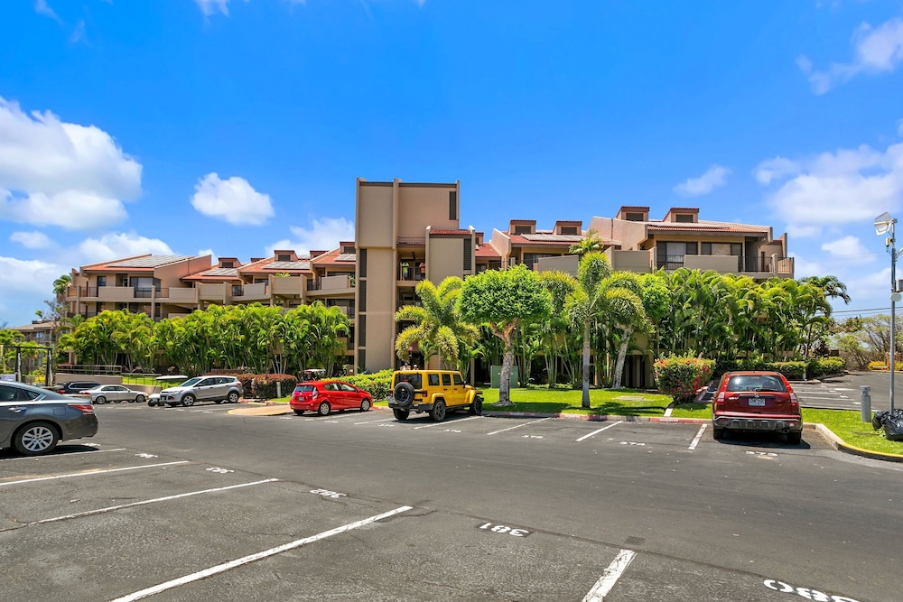 Summer Sale! Deluxe Modern Renovation, Split-ac, Kamaole Sands 4-411, Book Now!