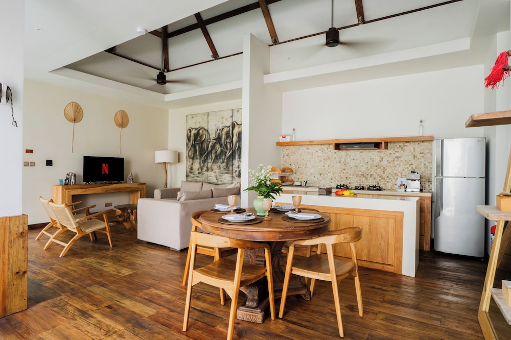 Villa Chloe by Pertama Management