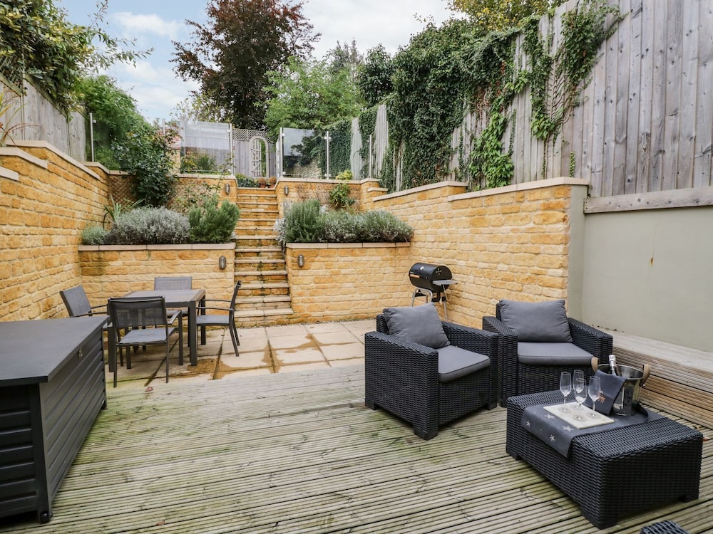 Cotstone Cottage