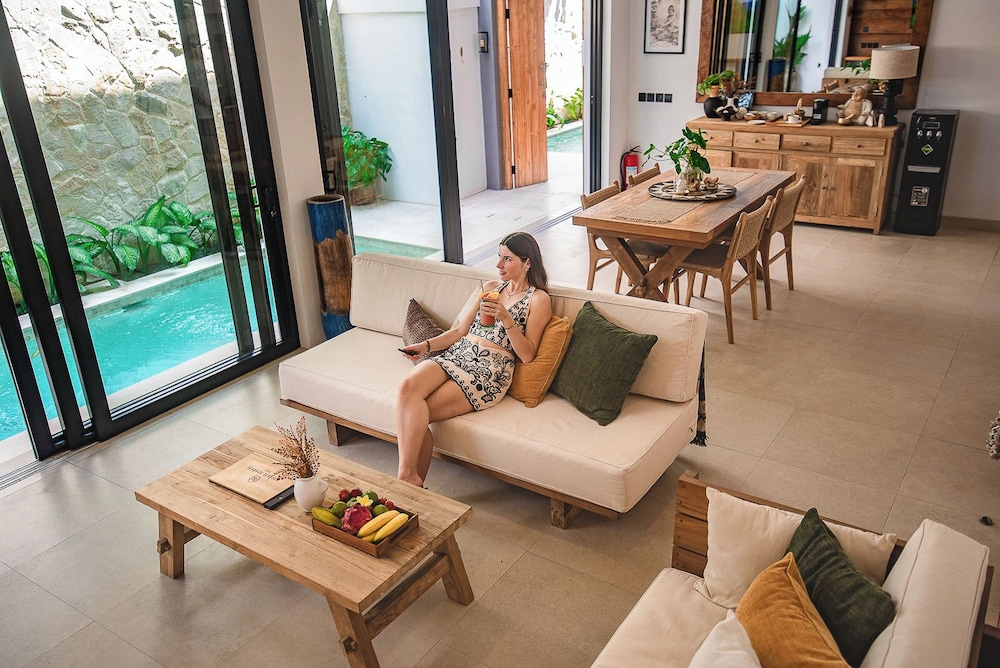Sister Suites