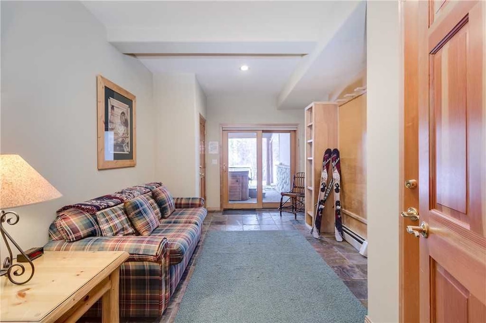 Pines 99 Town House