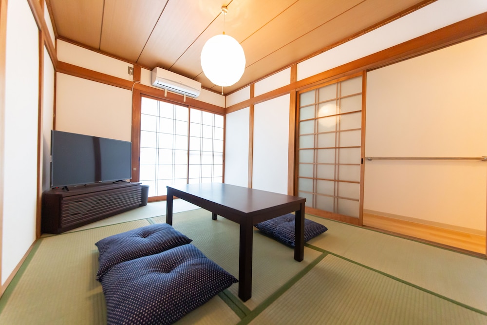 Villa Tengachaya-Nishi