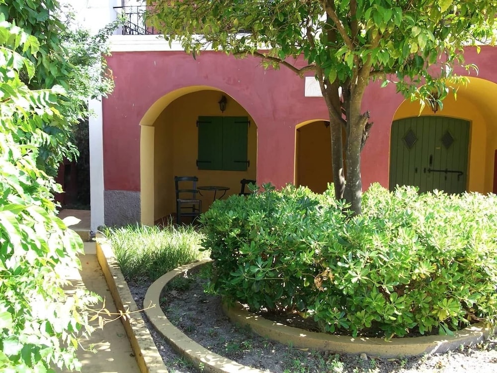 Villa de Loulia Hotel