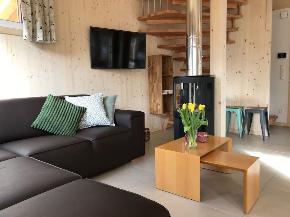 Appealing Chalet in the ski Area