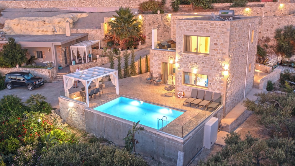Koukis Villa With Sea View