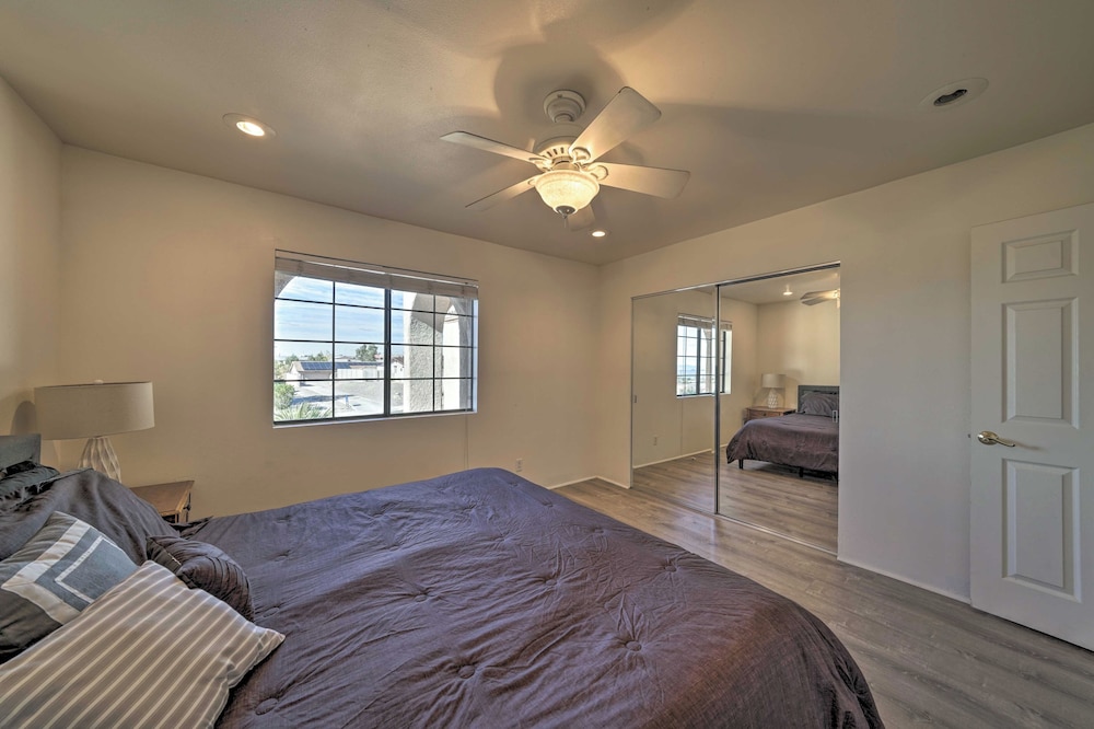 Putting Green & Pool Table: Lake Havasu City Gem!