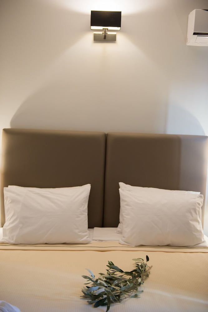 Regalo Apartments