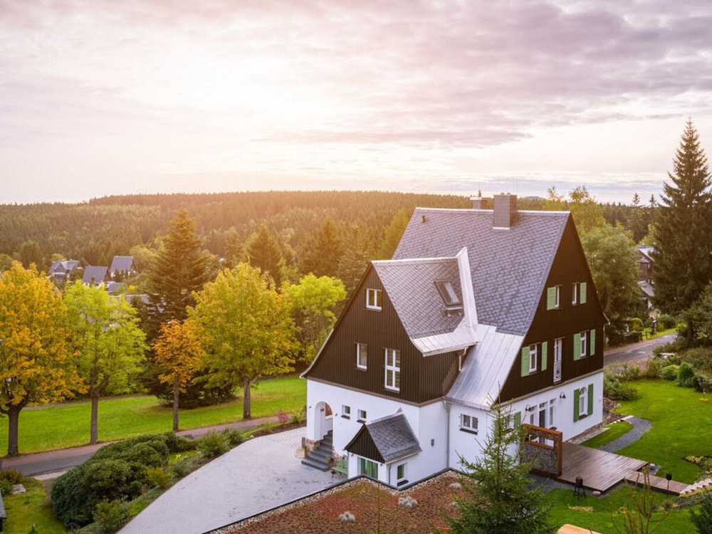 Holiday Apartment Ahornspitze