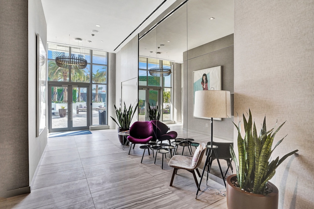Amazing Apartments at H Beach House view 4