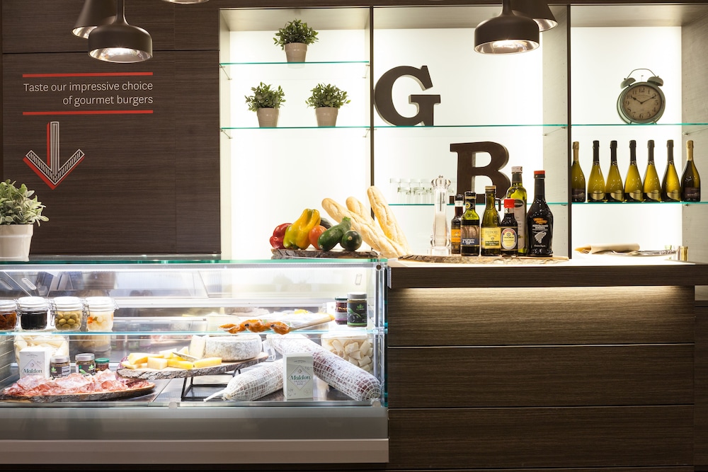 Brescia Vacations - Novotel Brescia 2 - Property Image 3