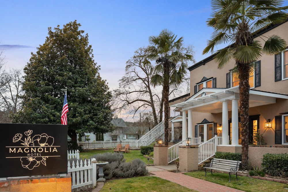 Jacksonville Vacations - Magnolia Hotel - Property Image 19