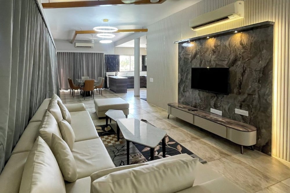Kings Villa