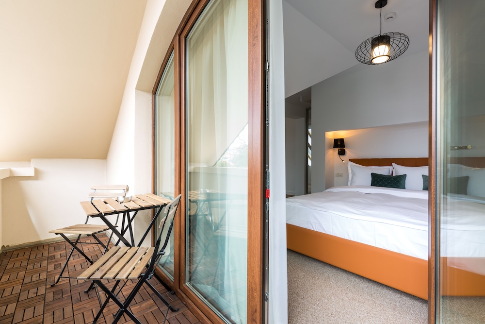 UpperHouse Brasov