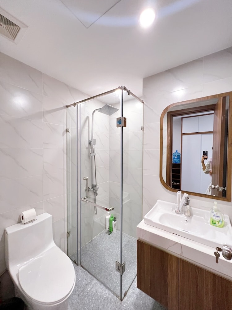 Hagi APT - Vinhomes D'Capitale in Ha Noi