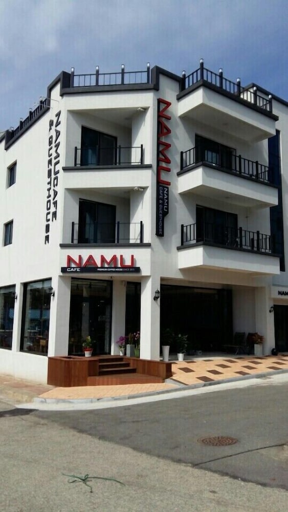 Namu Guesthouse & Pension - Hostel