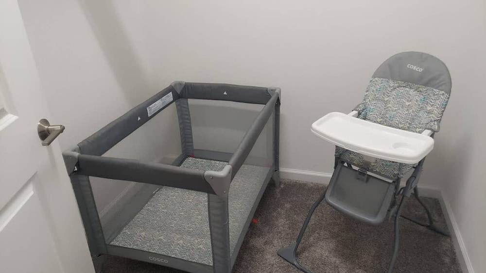 No Stairs 2BR Apartment at Champions Gate
