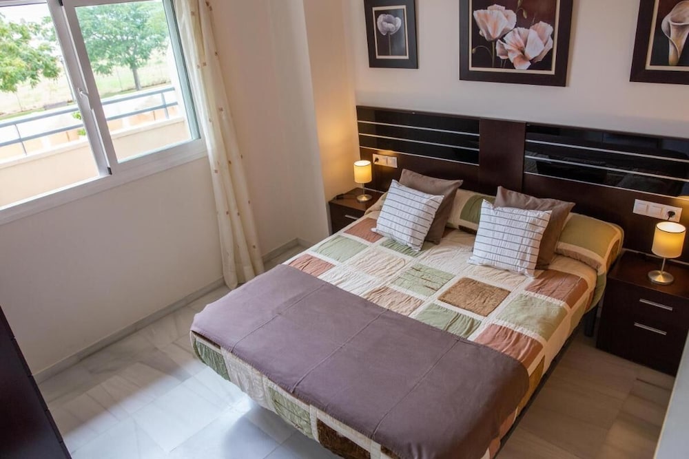 Lovely Apartment Next to the Sea, Relax and Quiet view 3