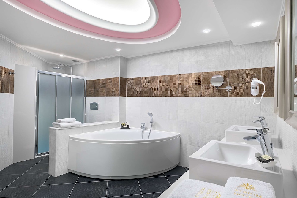 Atrium Platinum Luxury Resort Hotel & Spa