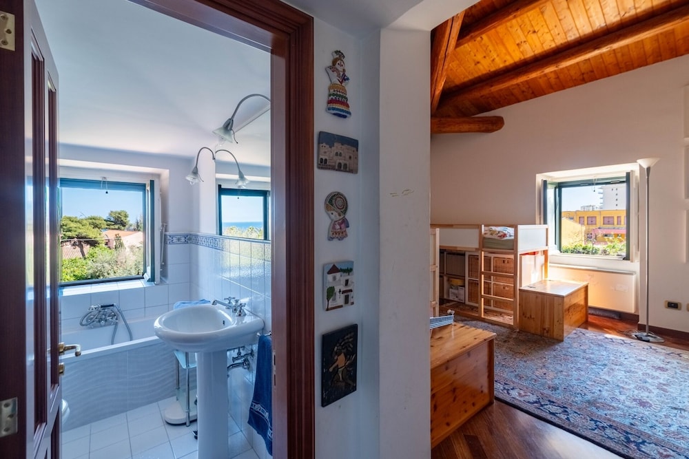 Etna & Mare Escape Catania by Wonderful Italy