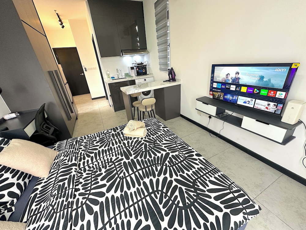 Neu Suites By Serenity Vacation Homes
