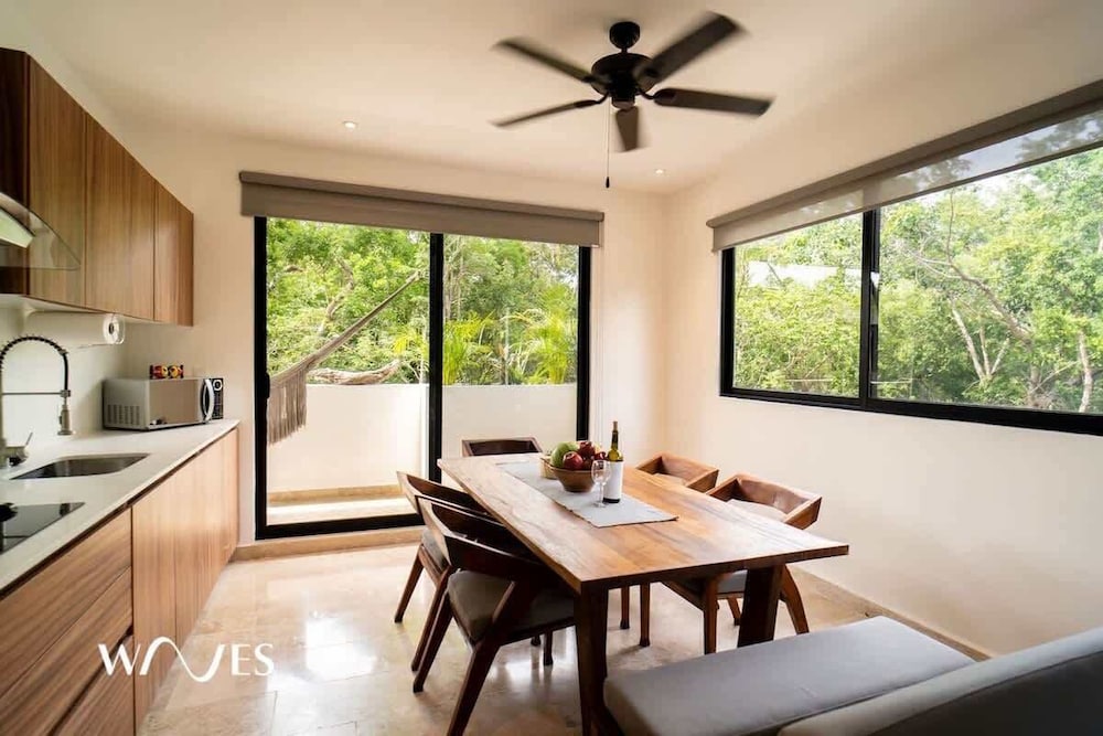 1 Br. Great Located Pool + Gym + Coworking