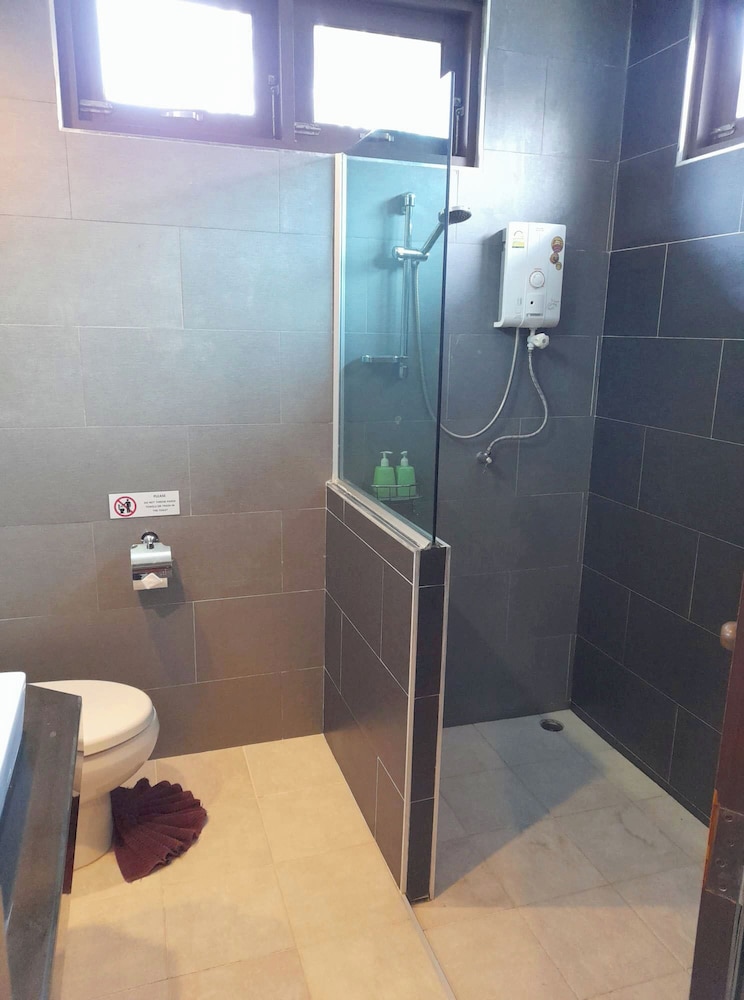 Phangan Bayshore Resort