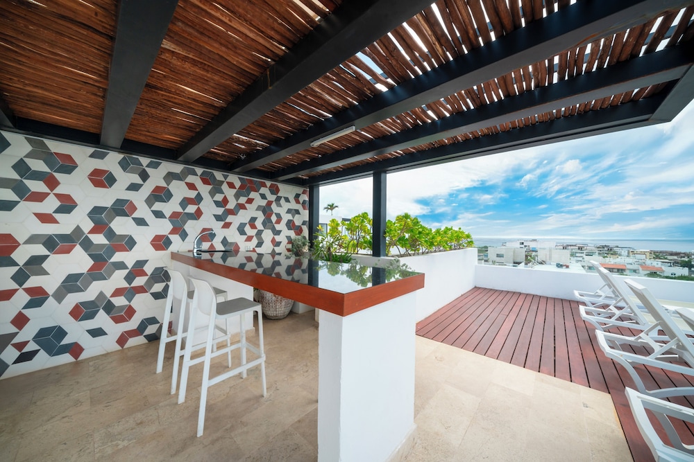 1 Bedroom Pool & Gym - Piedra Azul 605