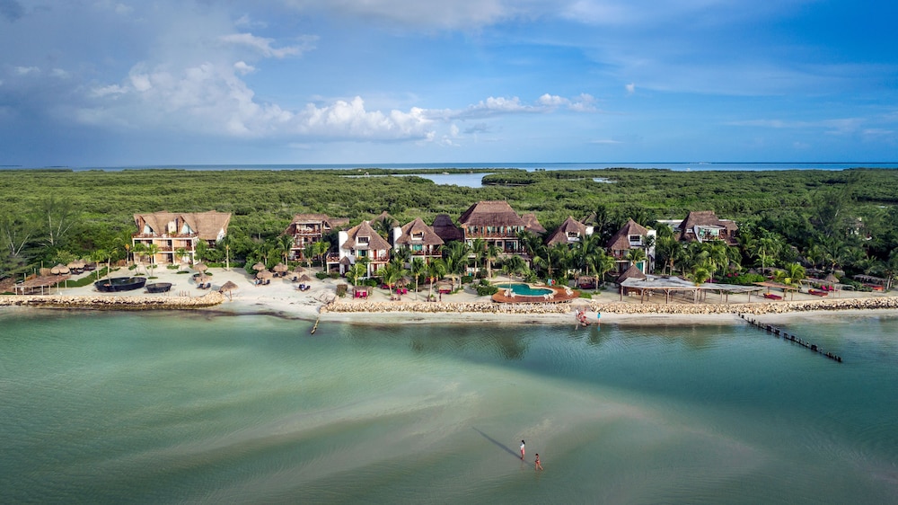 Isla Holbox Vacations - Hotel Villas Flamingos - Property Image 1