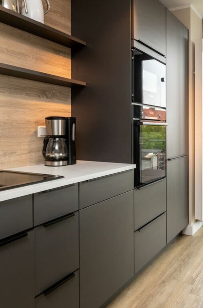 Reethuus Sud Modern Retreat