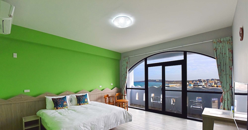 Lai Sea Side B&B
