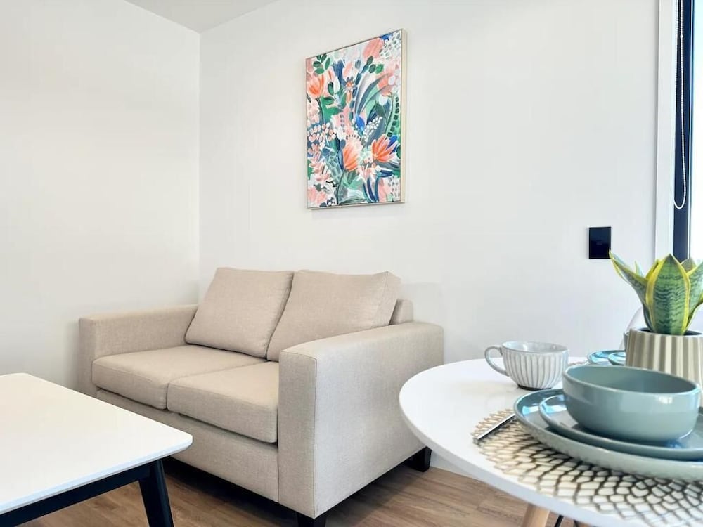 Sky Stars CBD Apartments