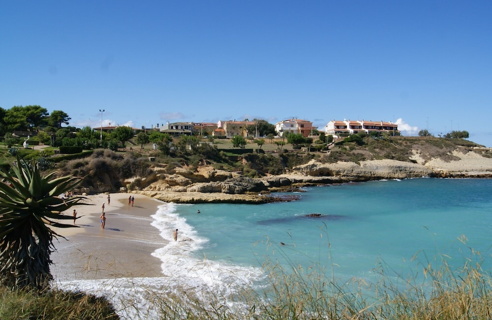 Elegant Three Room Apartment in Porto Torres