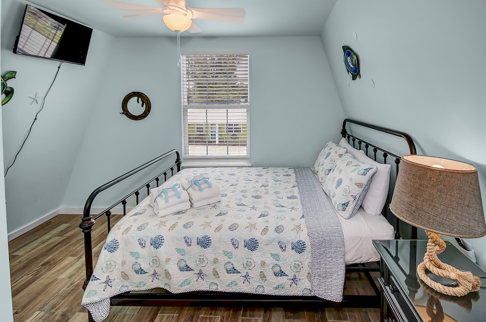 308 El Prado Pl - Sea La Vie view 4