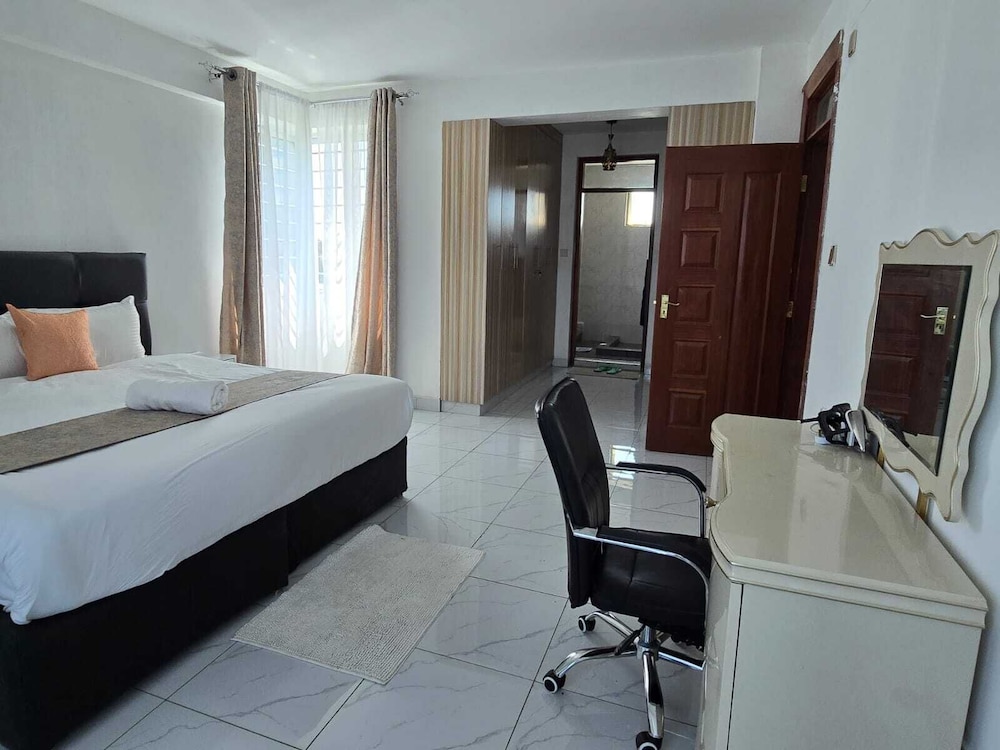 Roam Apartments