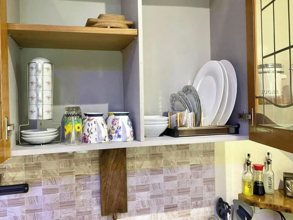 Room-antonios Cafe & Transient Homes Ba