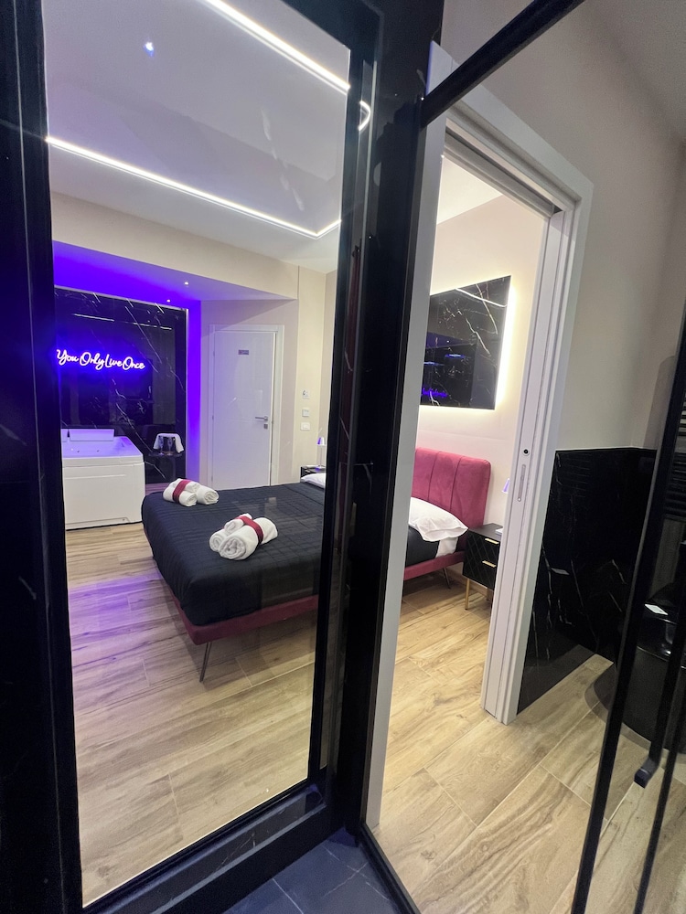 Raffaelli Suite