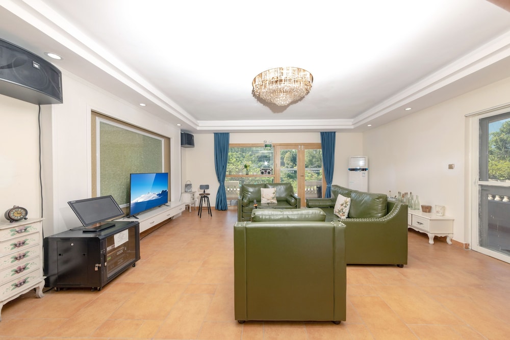 Milake Holiday Villa