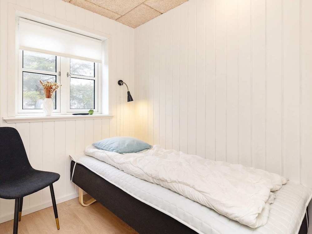 10 Person Holiday Home in Blavand view 2