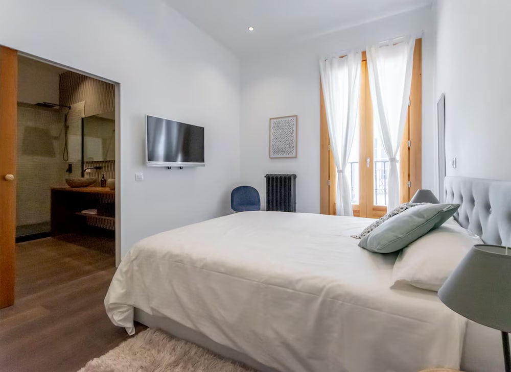 Style History and Luxury in Madrid